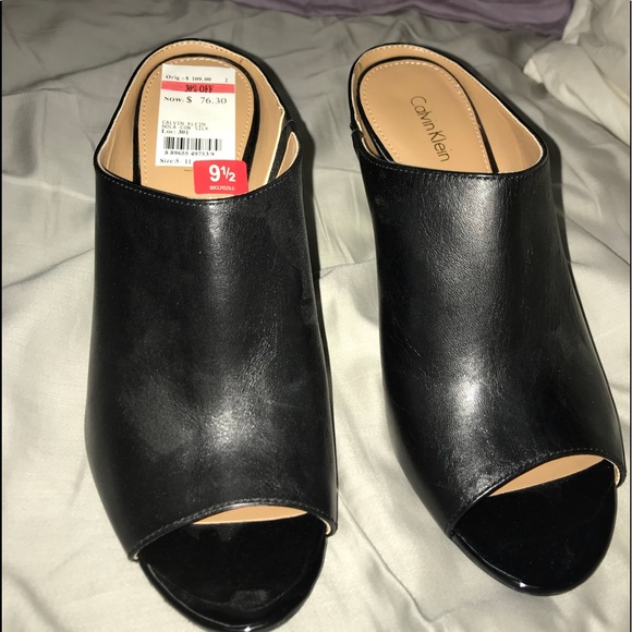 CALVIN KLEIN heels - Picture 2 of 4